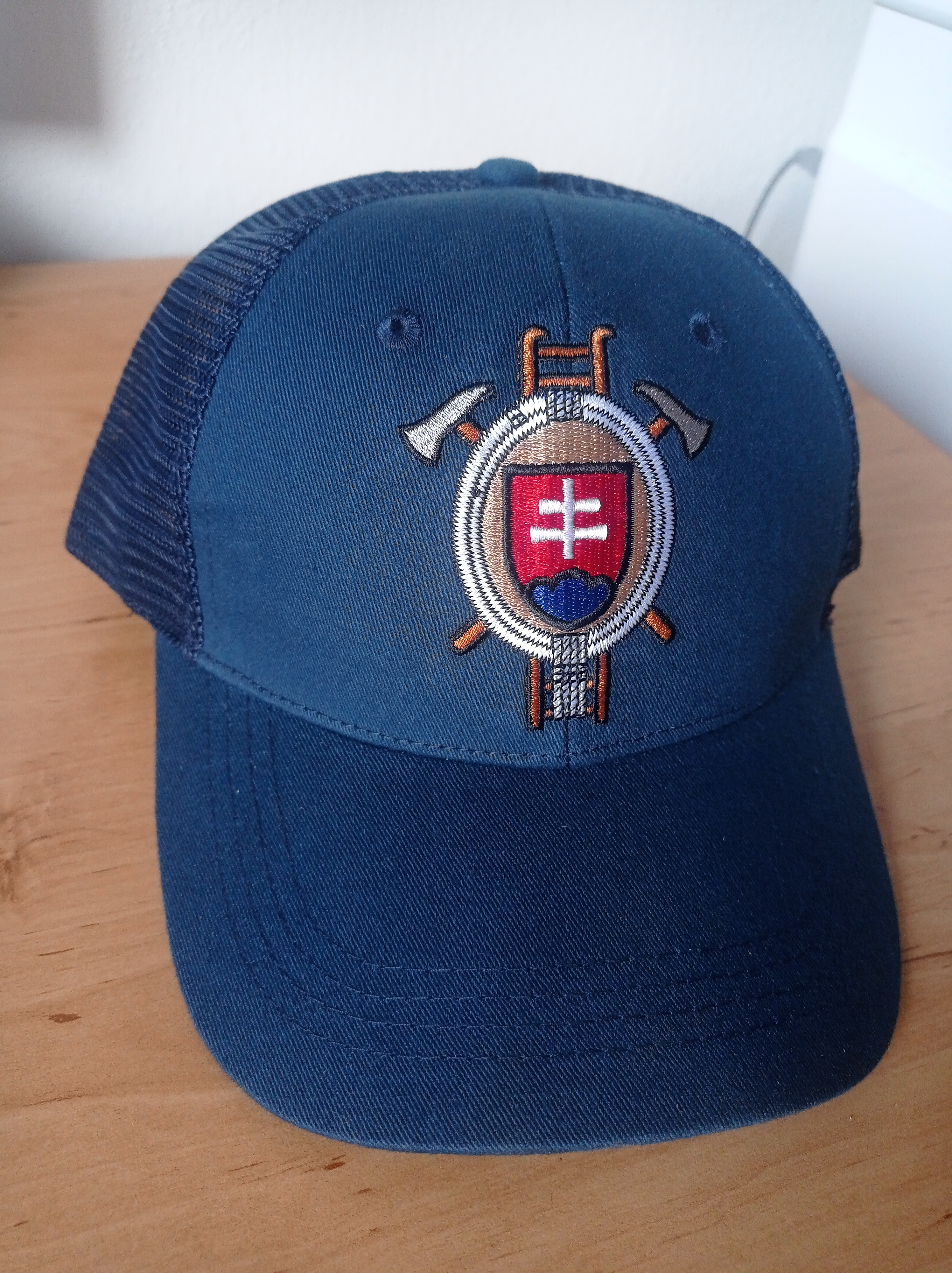 Šiltovka s logom DPO SR - sieťka