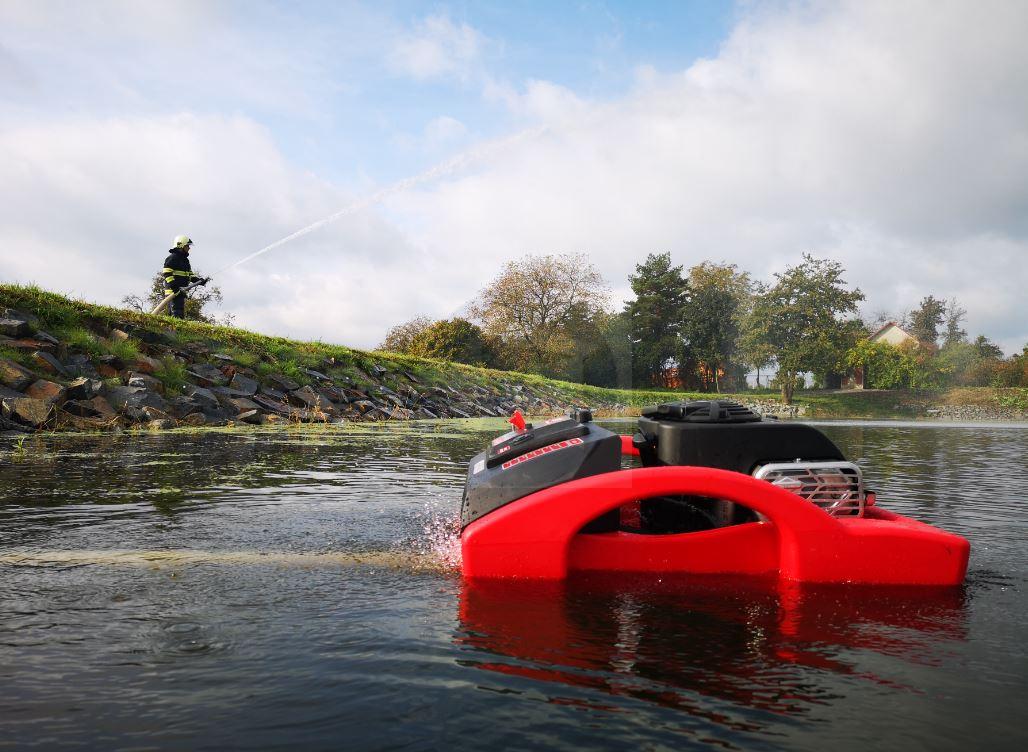 AMPHIBIO REMOTE - plávajúce čerpadlo na diaľkové ovládanie