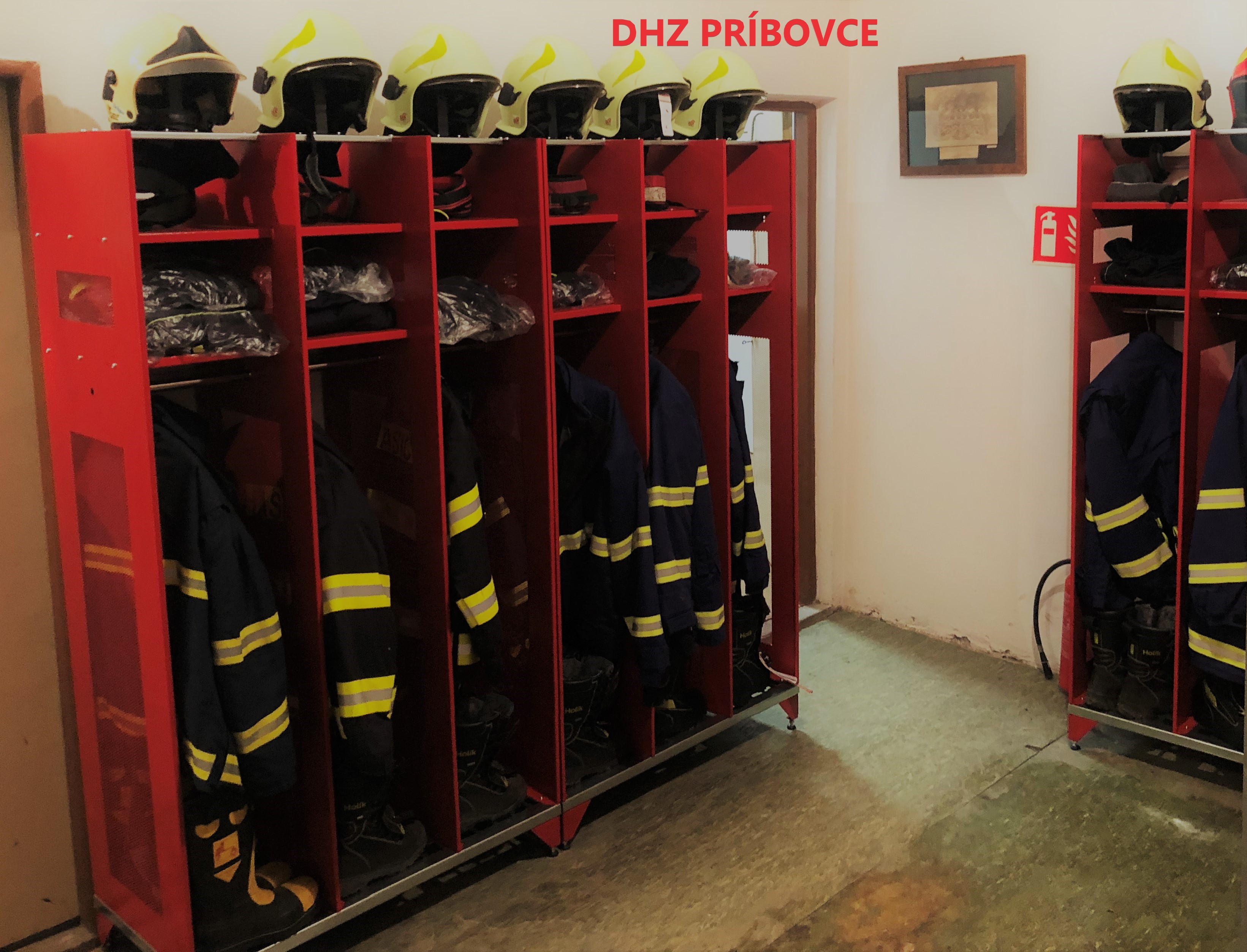 Šatníková skriňa pre hasičov IPS Z2