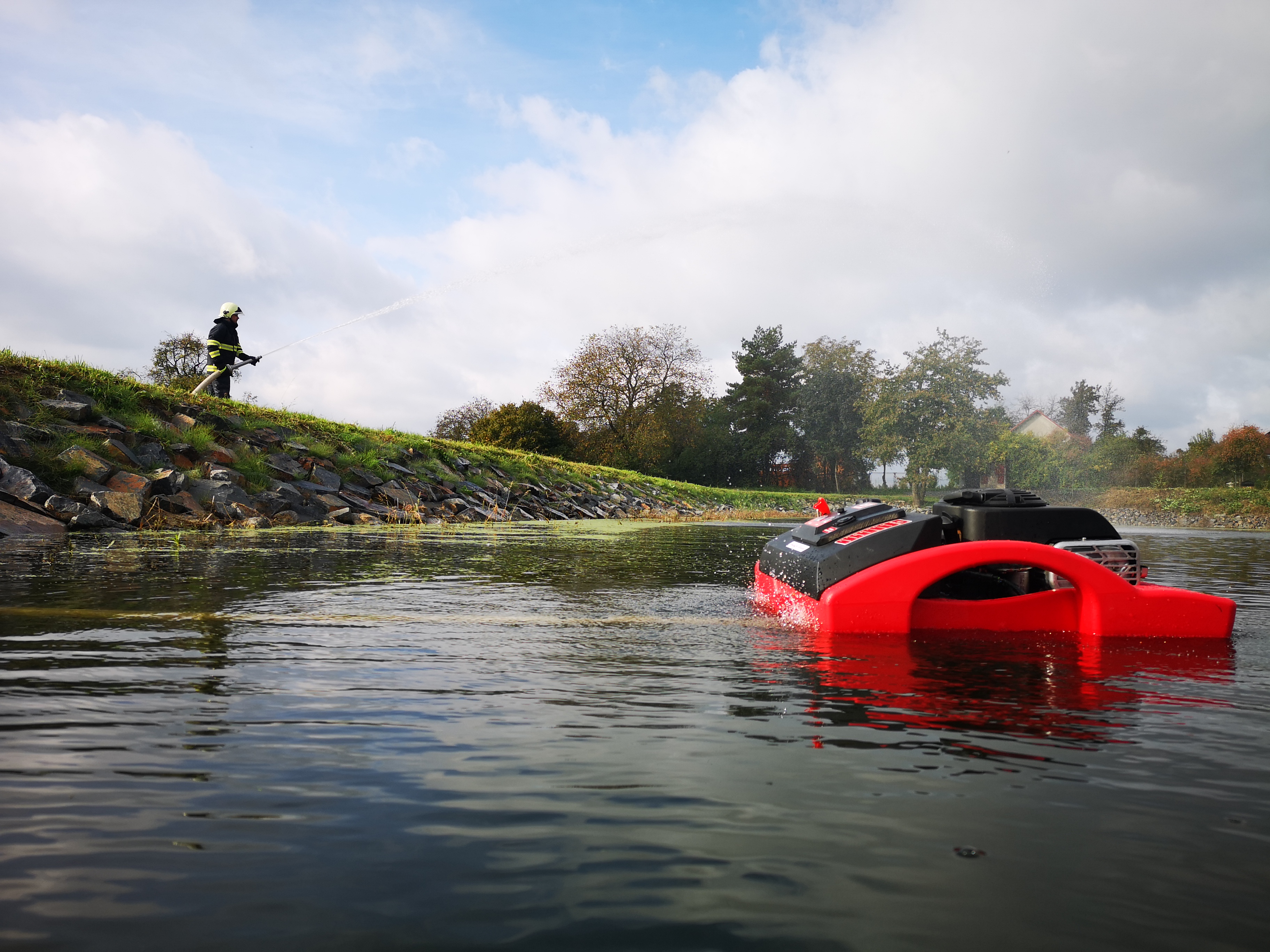 Plávajúce čerpadlo Amphibio HYDRA 2 / BS 1000 Pxi