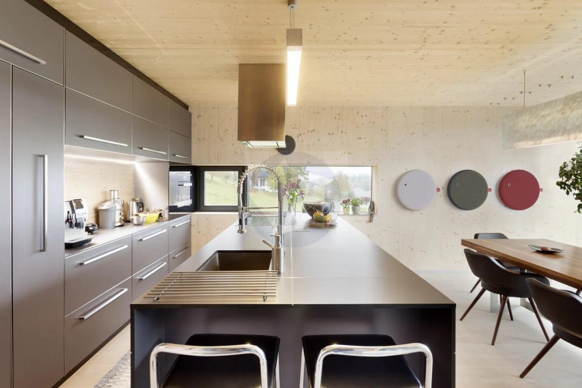 Hasiaci prístroj 6 kg AMPLLA HUSSECHUCK / s držiakom a látkovým krytom EXTRA SHIELD