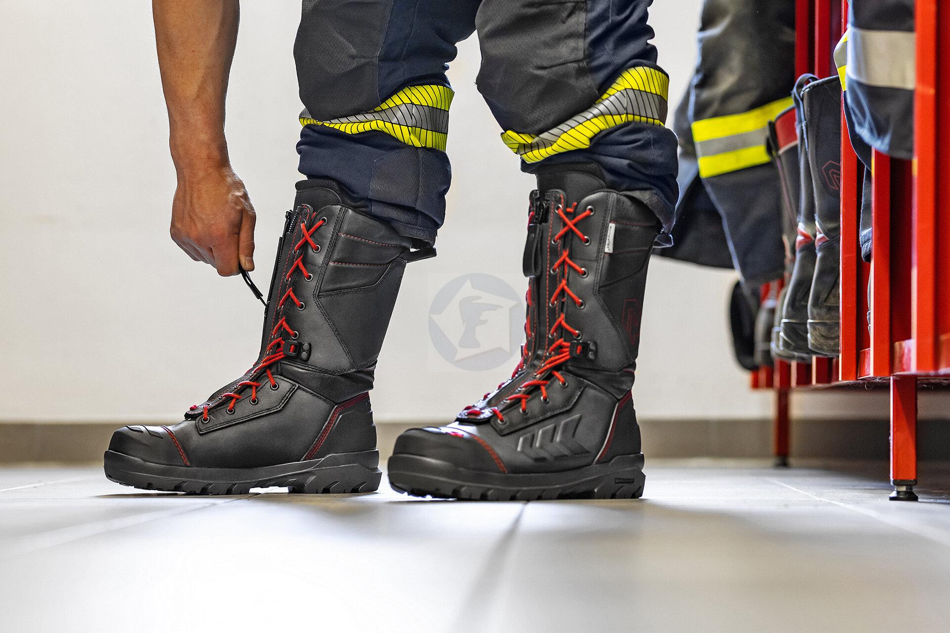 Rosenbauer BOROS B2 CS - protiporezové zásahové čižmy