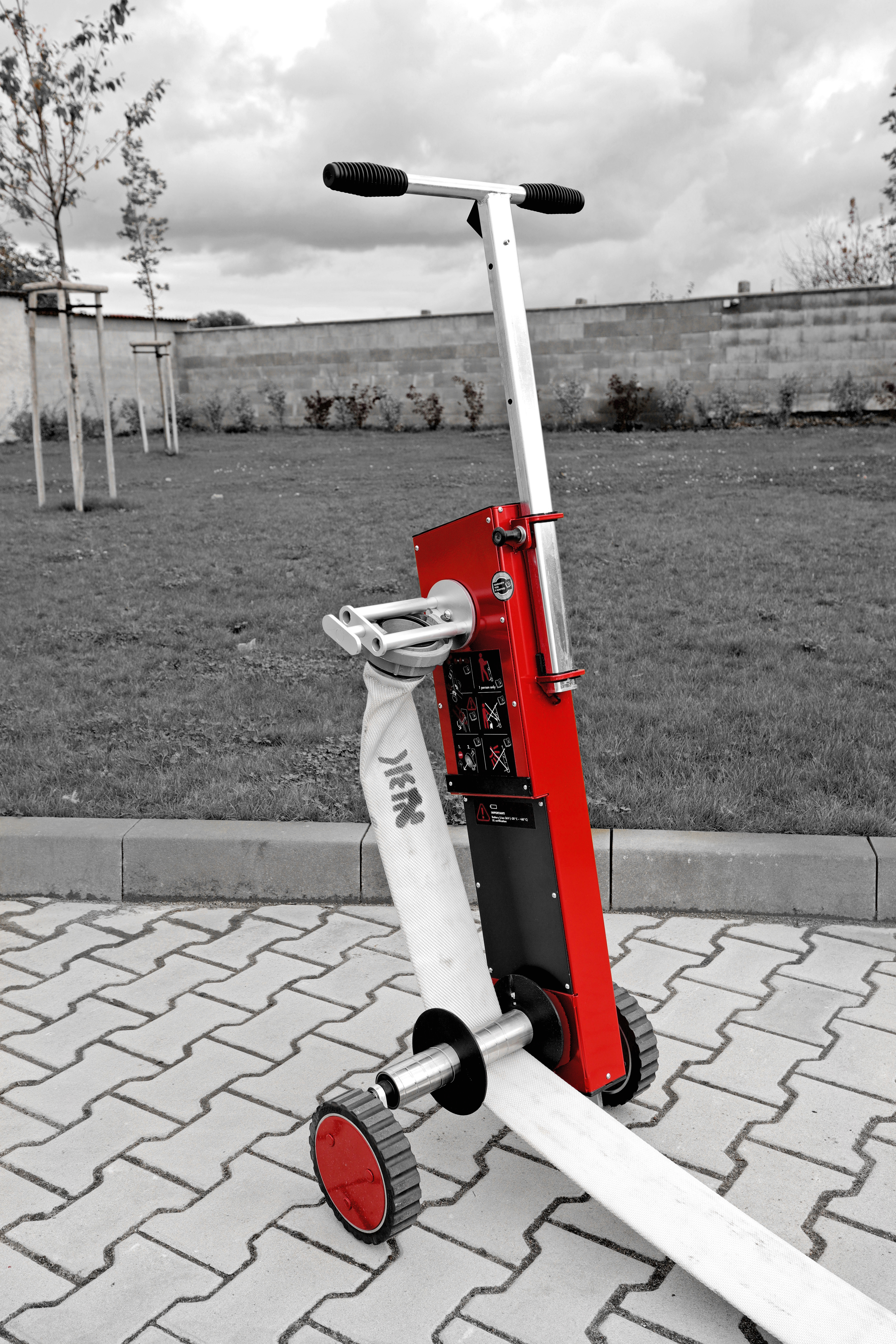 Elektrický navíjač požiarnych hadíc ET-ROLLER s batériou LI-ion